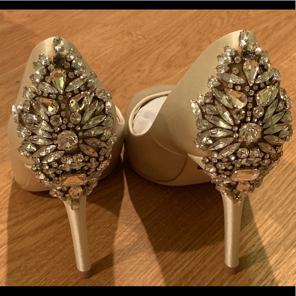 Badgley Mischka heels